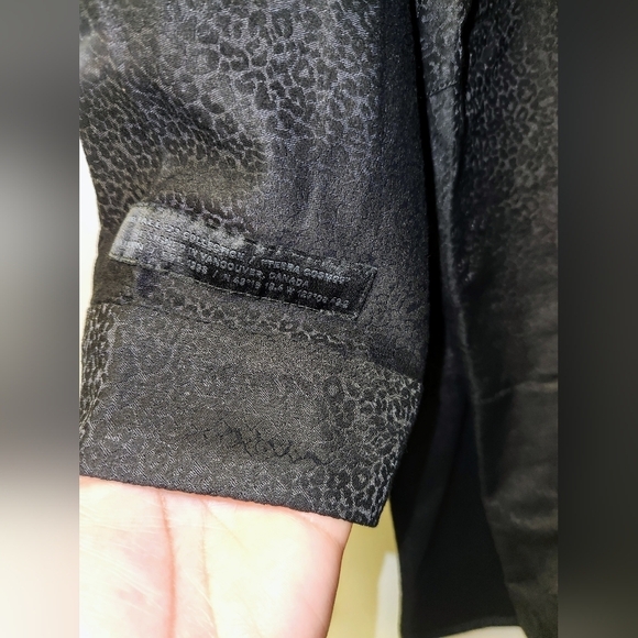 LULULEMON LAB Jacquard Relaxed-Fit Shirt In Leopardo Jacquard MED Black Size 12 - Picture 2 of 16